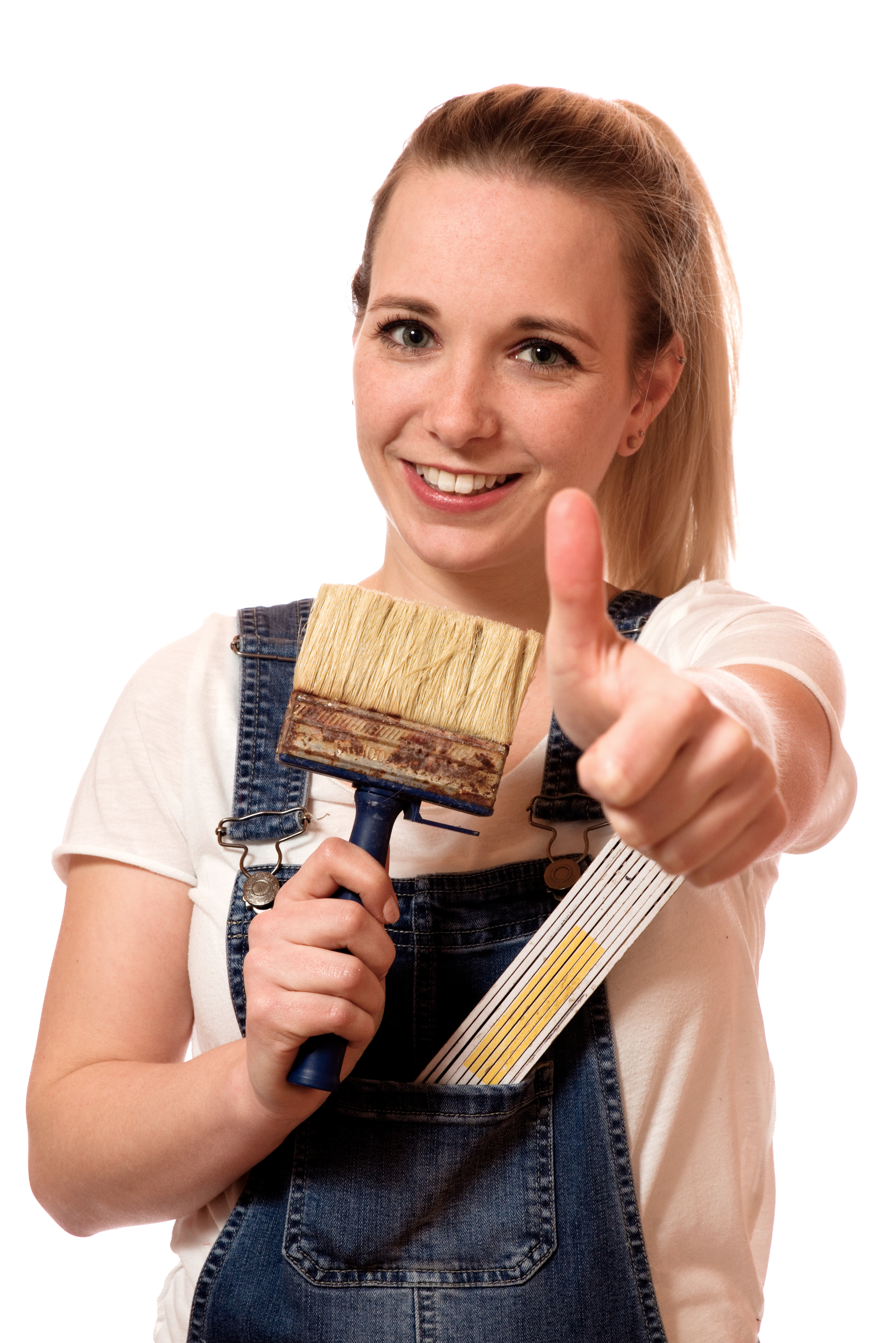 Junge Frau mit Pinsel
